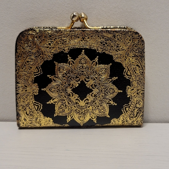 Rare Vintage Florentine Gold Embossed Italian Leather Coin Purse - Picture 10 of 10